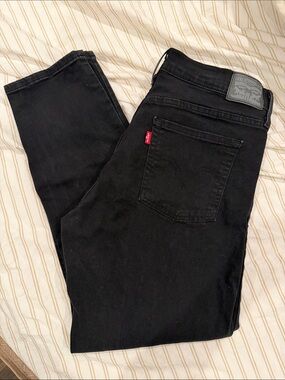 Levi's Black Skinny Jeans